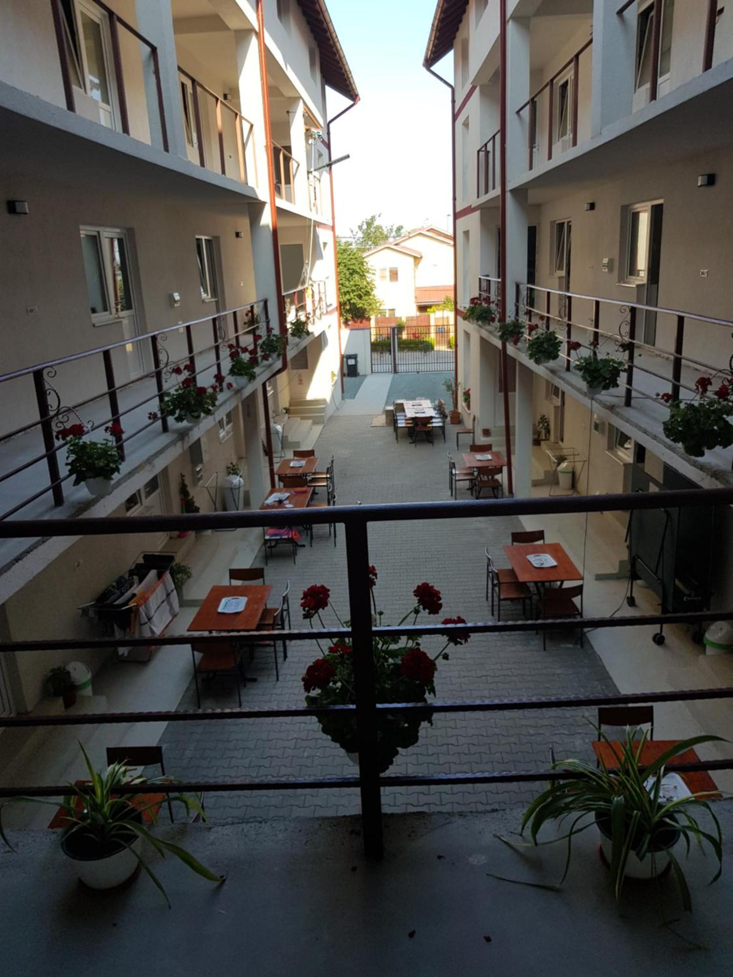 Evana House Костинешти Экстерьер фото