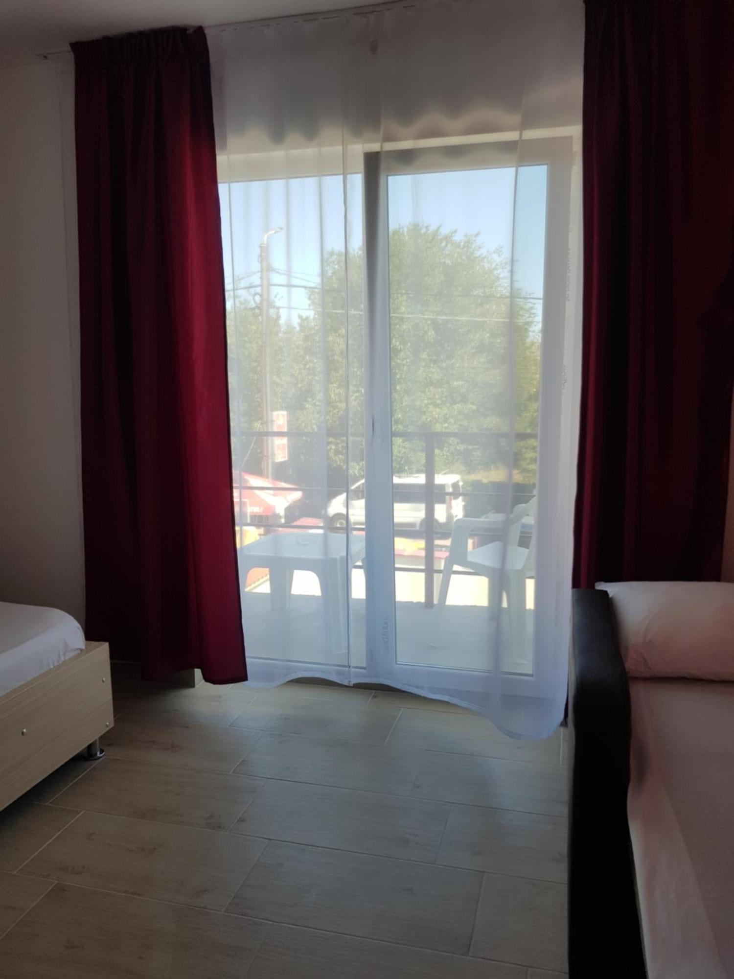 Evana House Костинешти Экстерьер фото