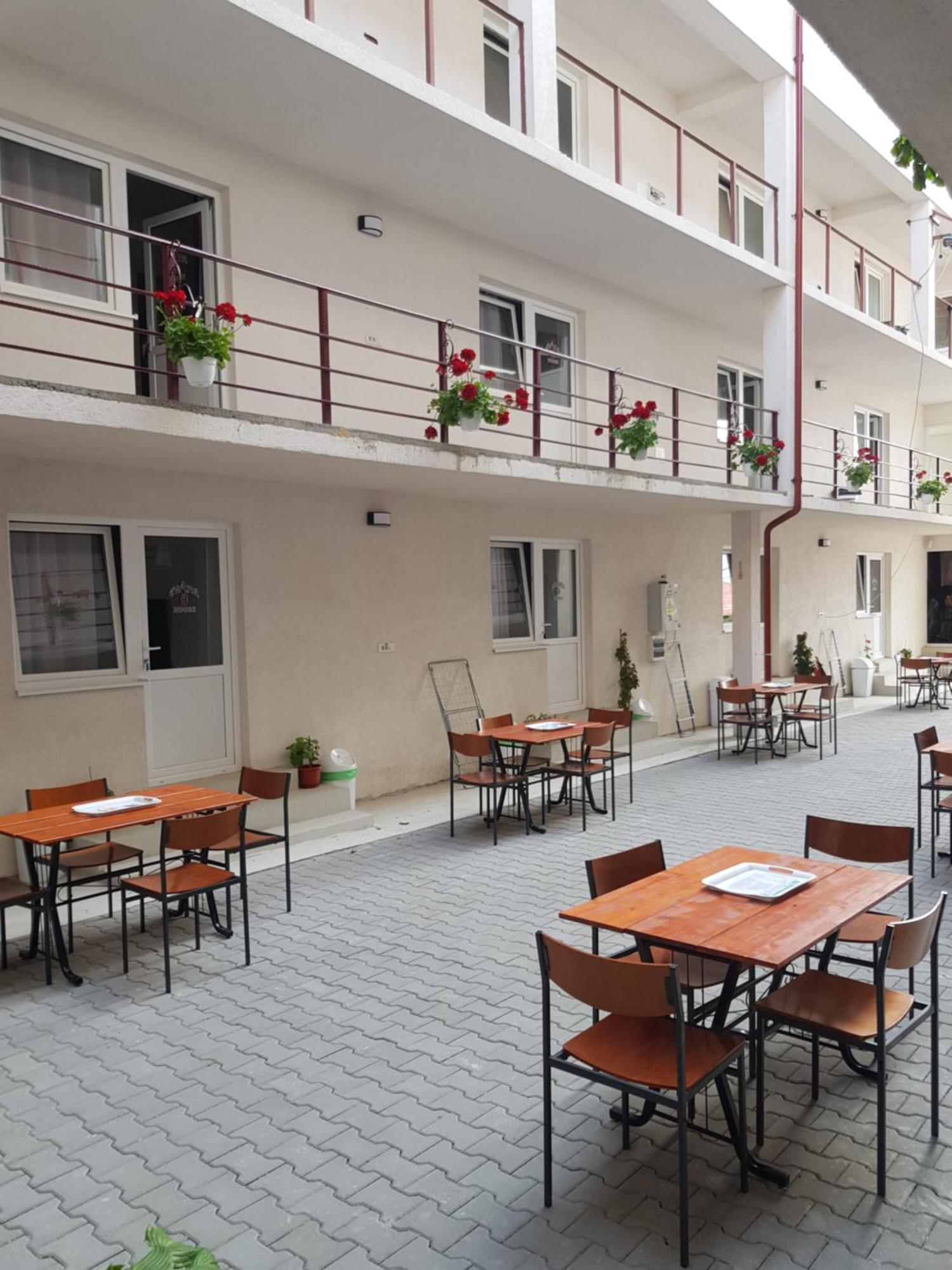 Evana House Костинешти Экстерьер фото